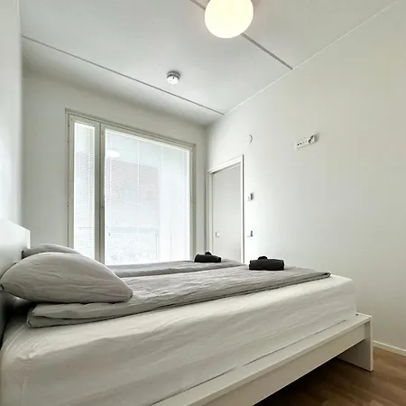 Solu By Hello Helsinki - Nihtisilta *